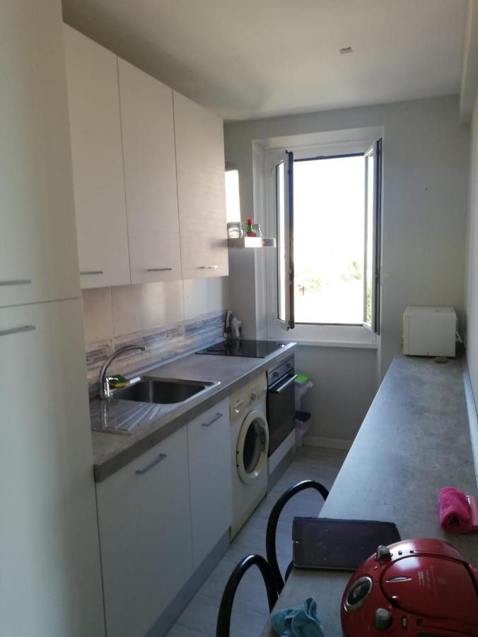 Rosso Tramonto Luxury-White- Ladispoli, Lungomare Regina Elena 58 Villa Екстериор снимка
