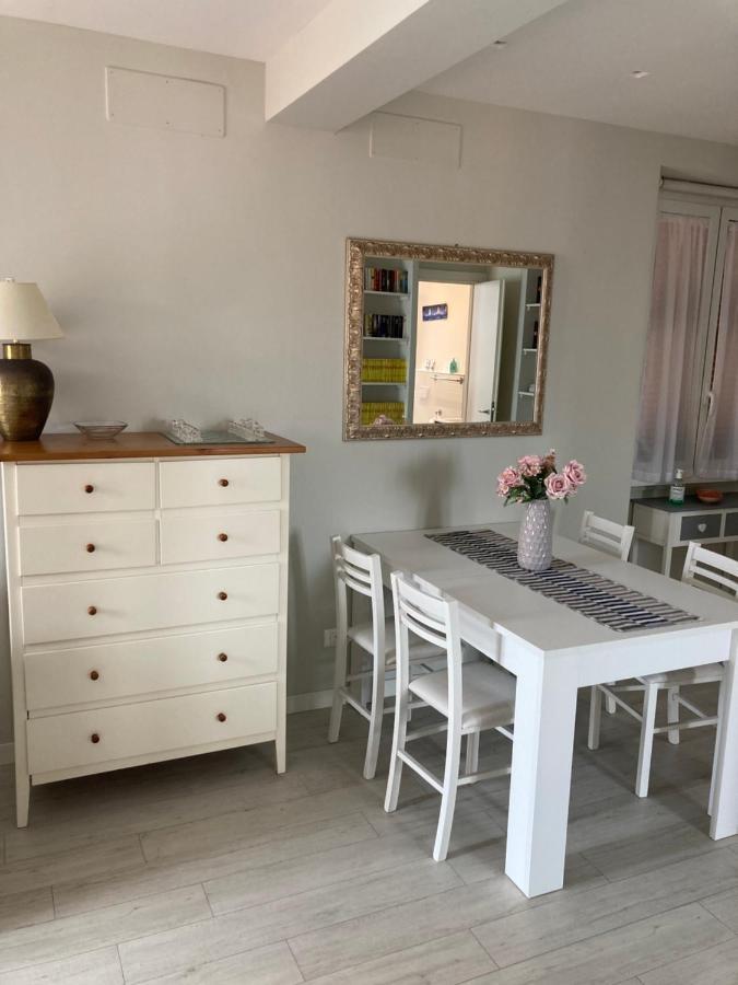Rosso Tramonto Luxury-White- Ladispoli, Lungomare Regina Elena 58 Villa Екстериор снимка