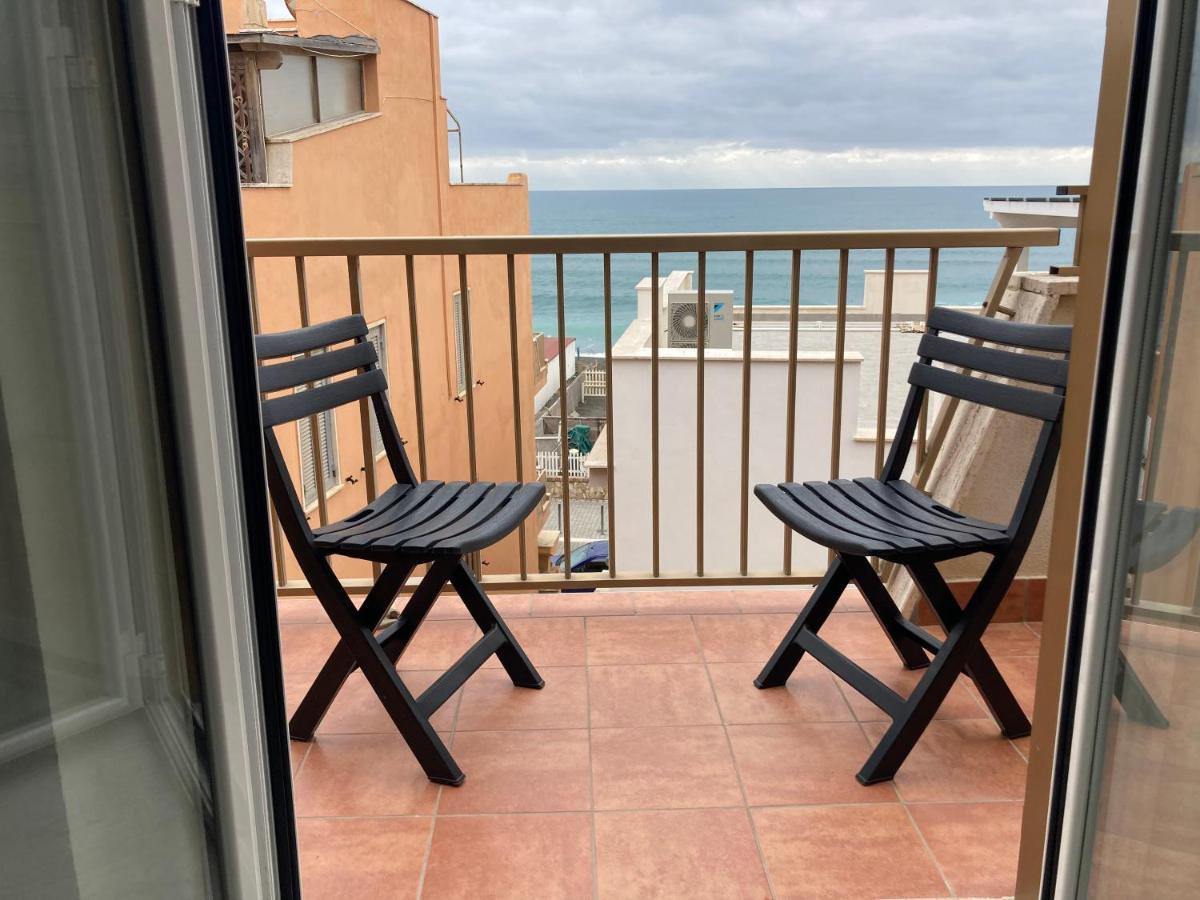 Rosso Tramonto Luxury-White- Ladispoli, Lungomare Regina Elena 58 Villa Екстериор снимка